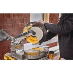 DEWALT DWS713 10 in. 15 Amp Corded Single Bevel Compound Miter Saw thumbnail 7