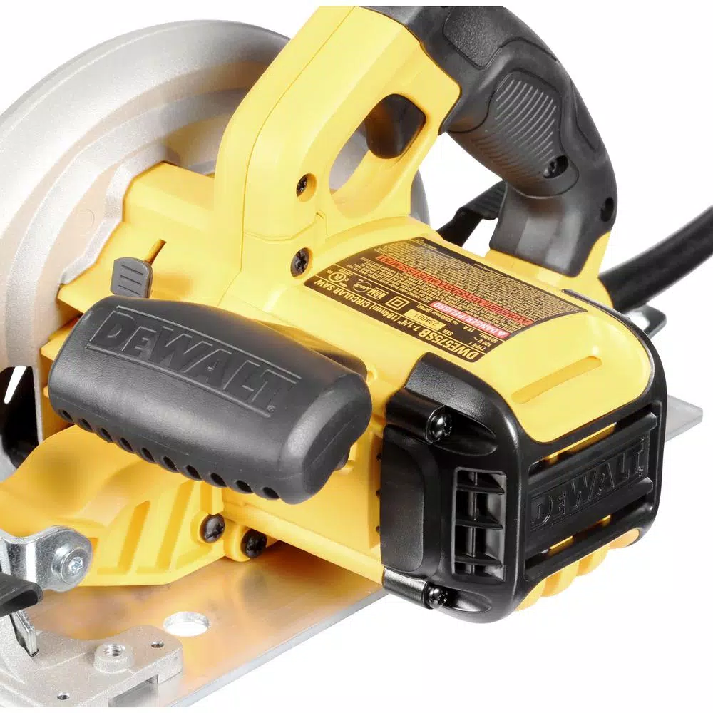 DEWALT 15 Amp 7-1/4 in. Lightweight Corded Circular Saw with Electric Brake