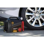 Duracell 900 Amp Peak Emergency Jump Starter with Integrated Air Compressor thumbnail 4