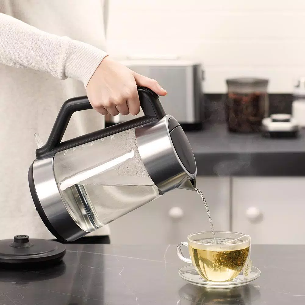 OXO 7.4-Cup Black Stainless Steel Cordless Electric Kettle, 1.75L with Auto Shut-Off