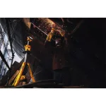 DEWALT 20V MAX 3000-Lumen Cordless LED Tripod Work Light Kit with 5.0Ah Battery and Charger thumbnail 10