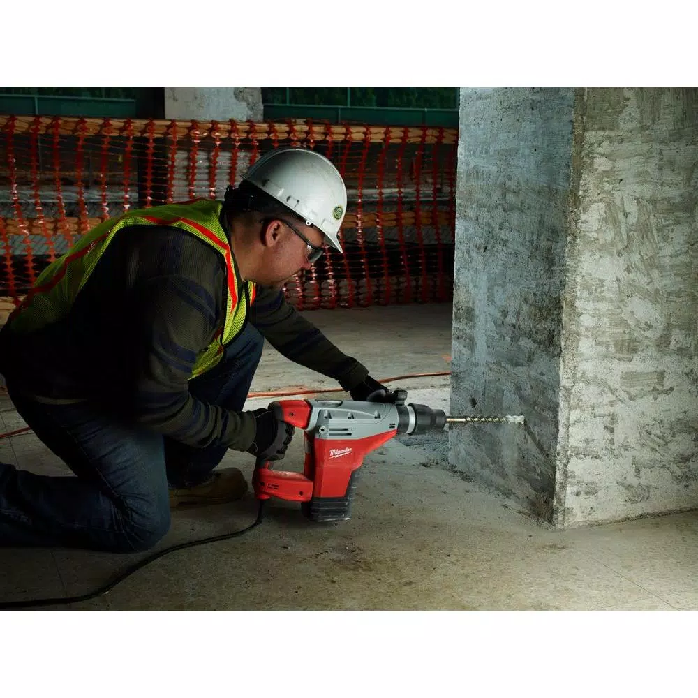 Milwaukee 1-3/4 in. SDS-Max Corded Rotary Hammer, 14 Amp