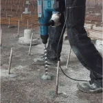 Bosch RH745 13.5 Amp SDS-Max Rotary Hammer Drill & GWS10-45PE 10 Amp 4-1/2 in. Angle Grinder Combo Kit thumbnail 4