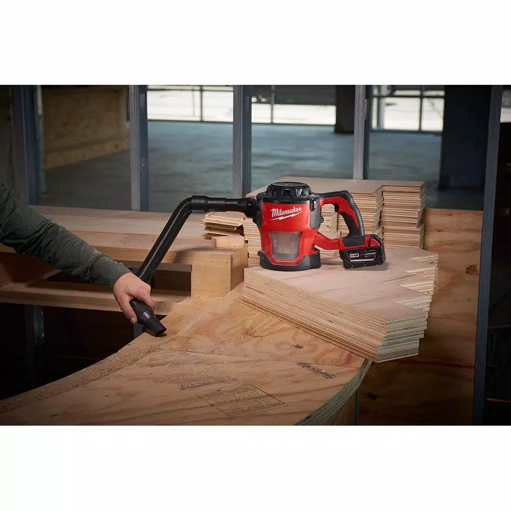 Milwaukee M18 18V Lithium-Ion Cordless Wet/Dry Vacuum & M18 Compact Vacuum 2-Tool Combo Kit