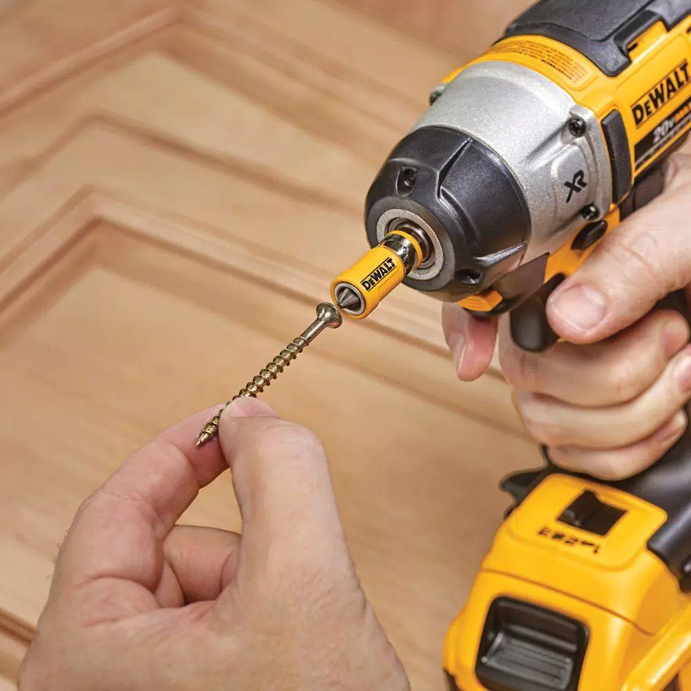 DEWALT MAXFIT 45-Piece Screwdriver Bit Set with Magnetic Bit Tip Holder