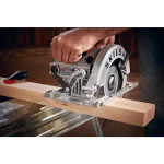 Skilsaw 7-1/4 in. Magnesium Left Blade Sidewinder Circular Saw, 15 Amp thumbnail 10
