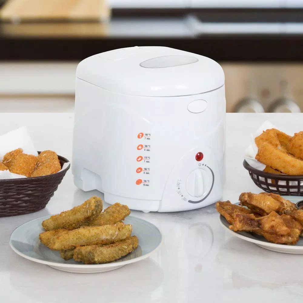 Classic Cuisine Cool-Touch Deep Fryer, 1.05 Qt, White