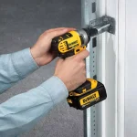 DEWALT 20V MAX Cordless 3/8 in. Impact Wrench Kit with (2) 4 Ah Batteries, Charger, and Bag thumbnail 13