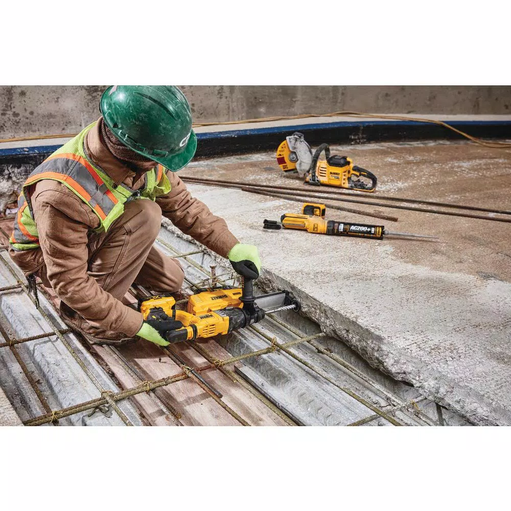 DEWALT 20V MAX XR Brushless 1-1/8 in. SDS Plus D-Handle Rotary Hammer Kit with Dust Extractor & (2) 6.0Ah Batteries