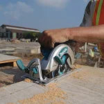 Makita 15 Amp 7-1/4 in. Corded Magnesium Hypoid Circular Saw with 24T Carbide Blade thumbnail 7