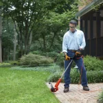BLACK+DECKER ST7700 2-in-1 String Trimmer and Edger, 4.4 Amp Corded Electric thumbnail 2