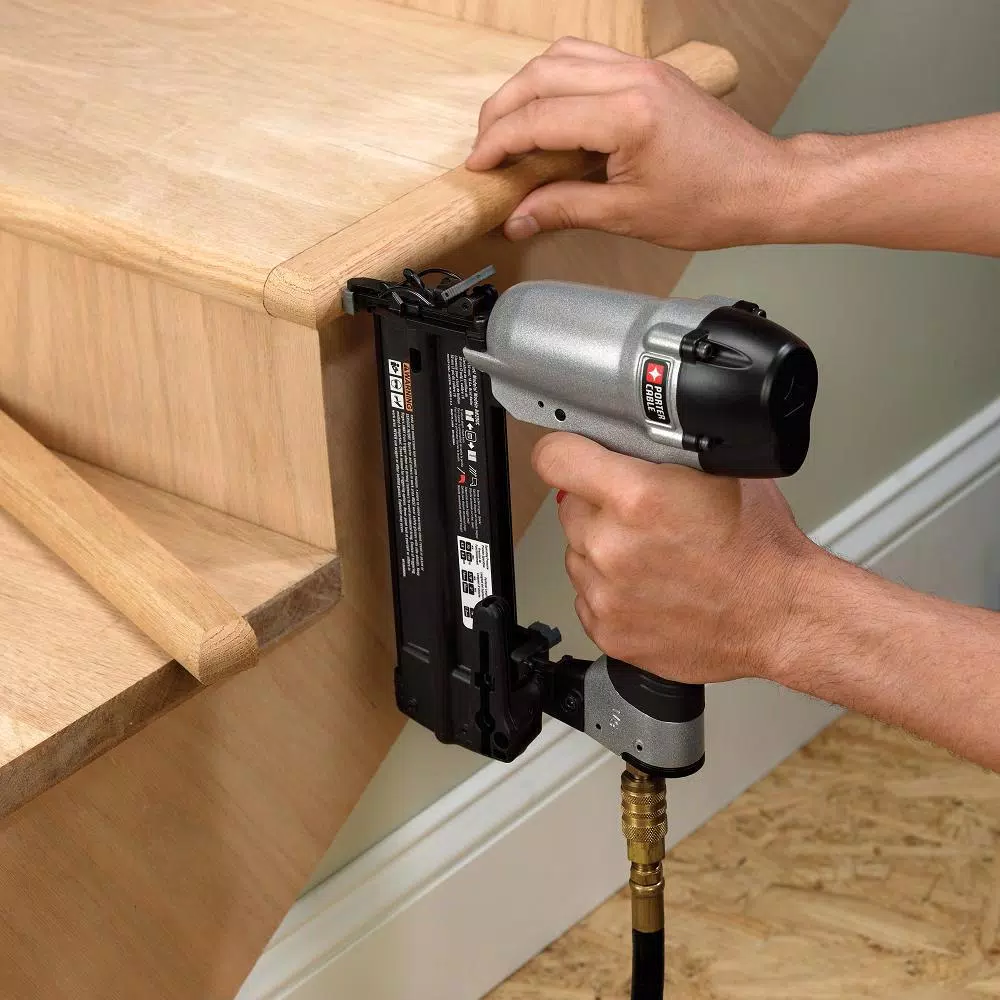 Porter-Cable BN200C 18-Gauge 2 in. Pneumatic Brad Nailer Kit