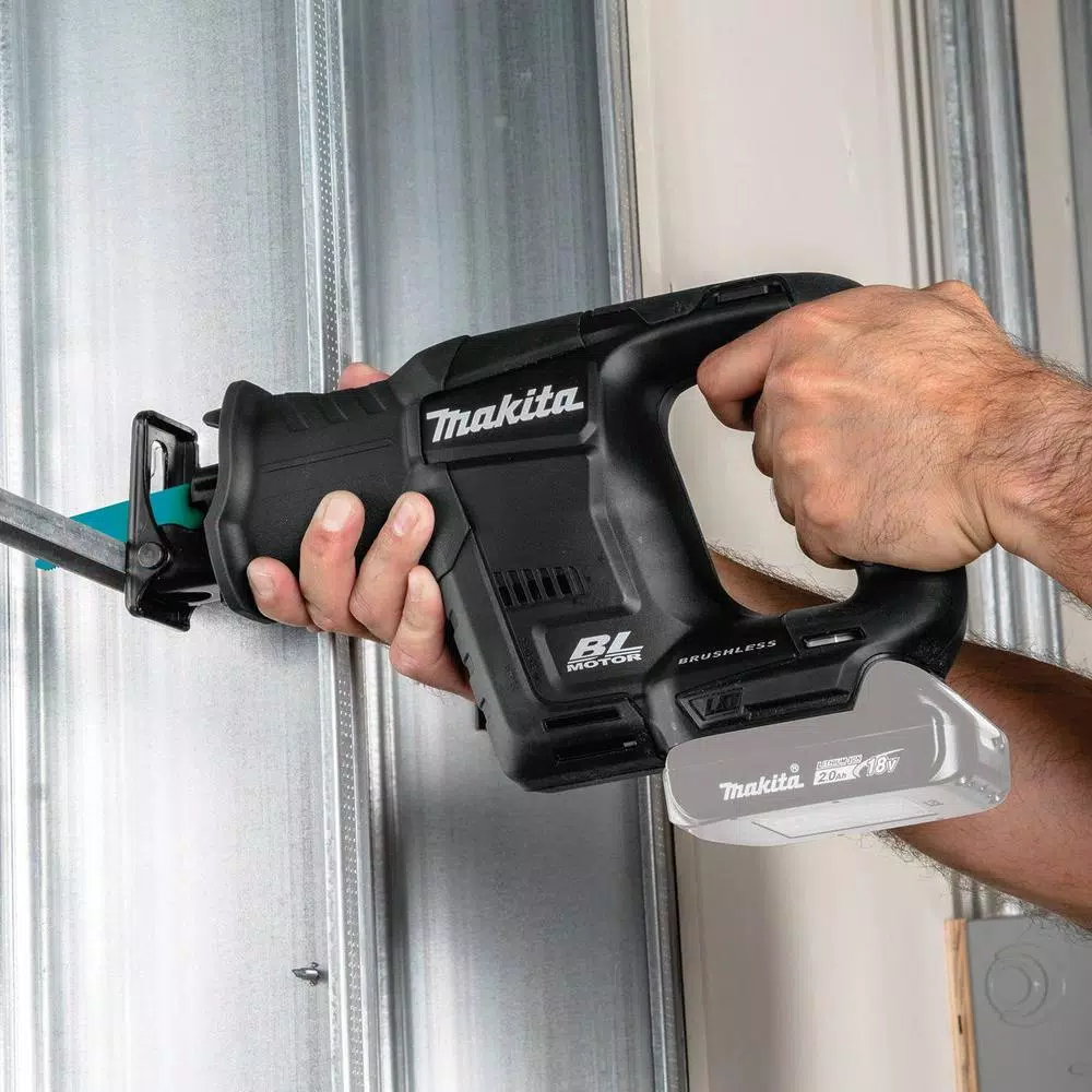Makita 18V LXT Sub-Compact Brushless Cordless Reciprocating Saw (Tool-Only)
