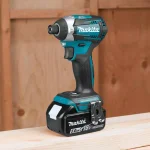 Makita 18V LXT Brushless 7-Piece Combo Kit with 5.0 Ah Batteries and Rapid Optimum Charger thumbnail 4