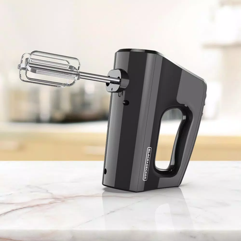 BLACK+DECKER 5-Speed Hand Mixer with Turbo Boost, Black