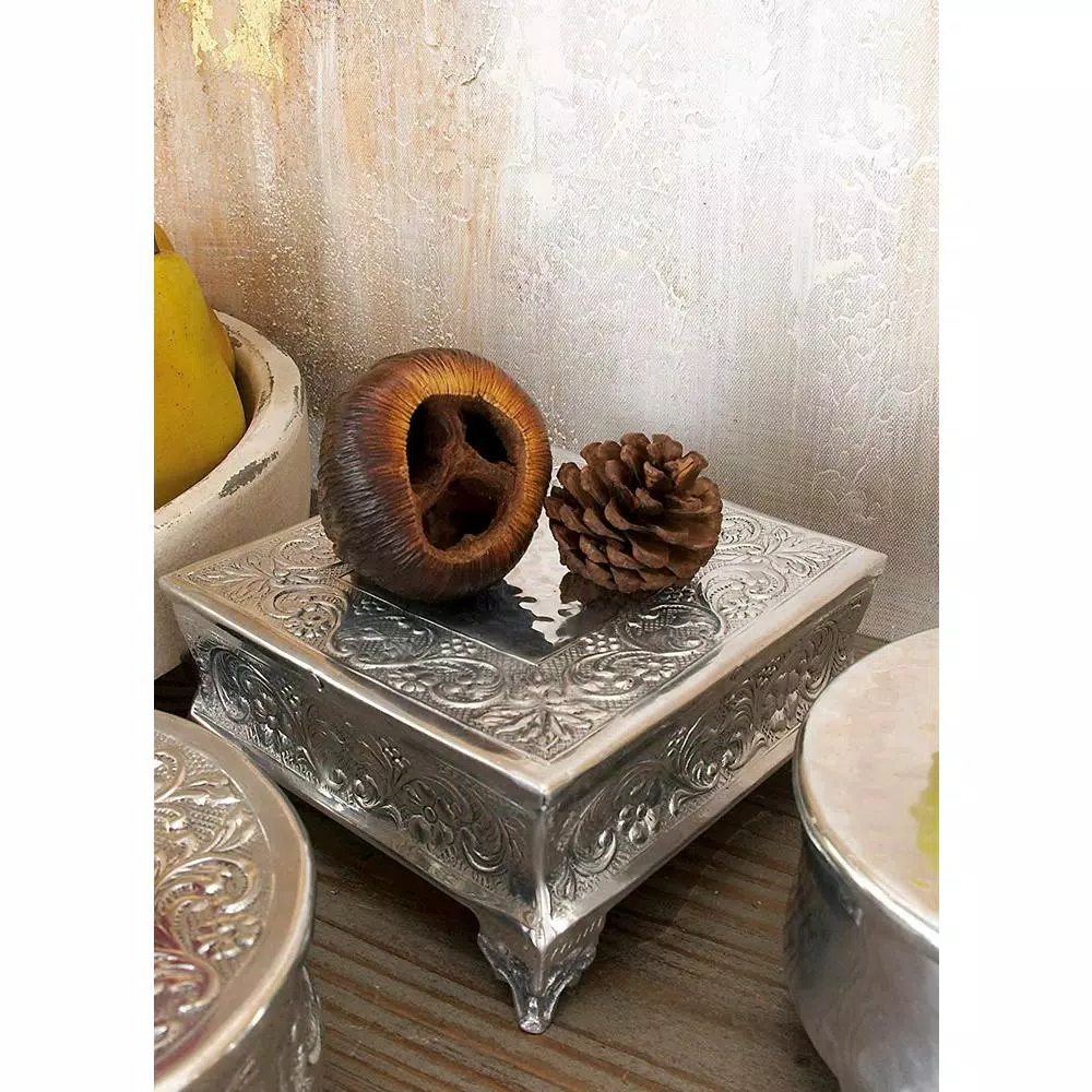 Benzara Silver Aluminum 4-Tier Cake Stand Set with Embossed Classic Pattern