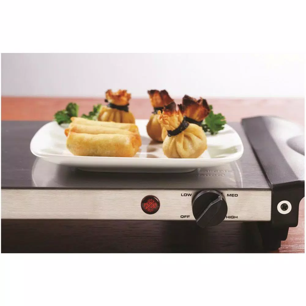 Brentwood Appliances BF-315 4.5 Qt. Stainless Steel 3-Pan Buffet Server and Warming Tray