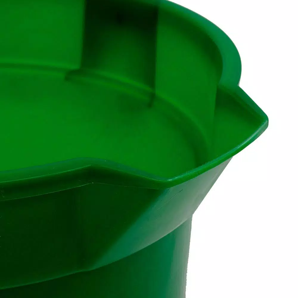 TAFCO PRODUCTS Tafco 3.5 Gal. ECO Utility Bucket, 14 Qt. Heavy-Duty Recycled Plastic Pail with Spout and Sponge, Green