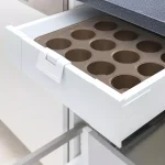NutriChef 2-Piece Deluxe Non-Stick Steel Muffin and Cookie Baking Sheet Set, Gold thumbnail 2