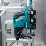 Makita 18V X2 LXT 36V Brushless SDS-Plus Rotary Hammer Kit with 2 5.0 Ah Batteries and Charger thumbnail 5