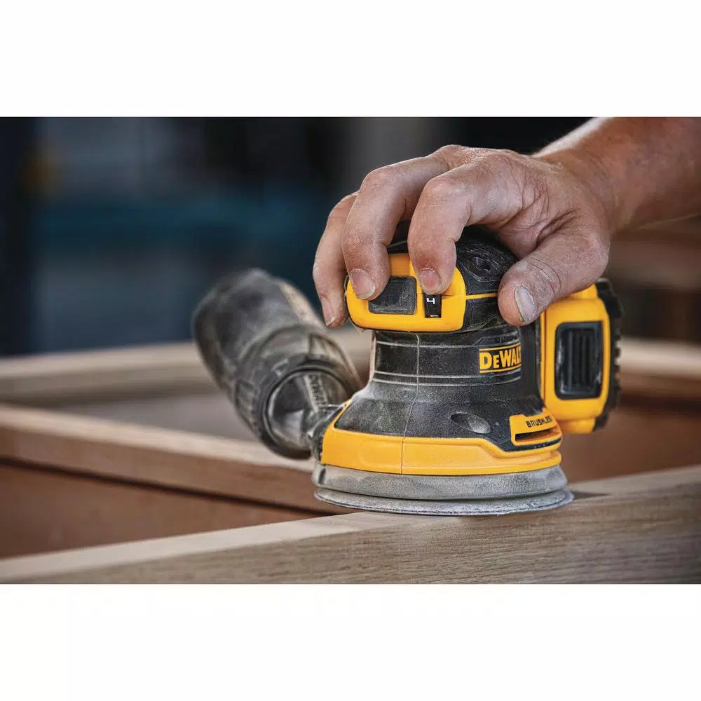 DEWALT 20V MAX XR Brushless 5 in. Cordless Random Orbital Sander Kit with 5.0 Ah Battery and Charger