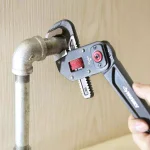 Husky 10 in. Multi-Angle Pipe Wrench with Flex-Head and Aluminum Body thumbnail 3