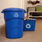 Rubbermaid Roughneck 32 Gallon Outdoor Recycling Bin, Blue thumbnail 5