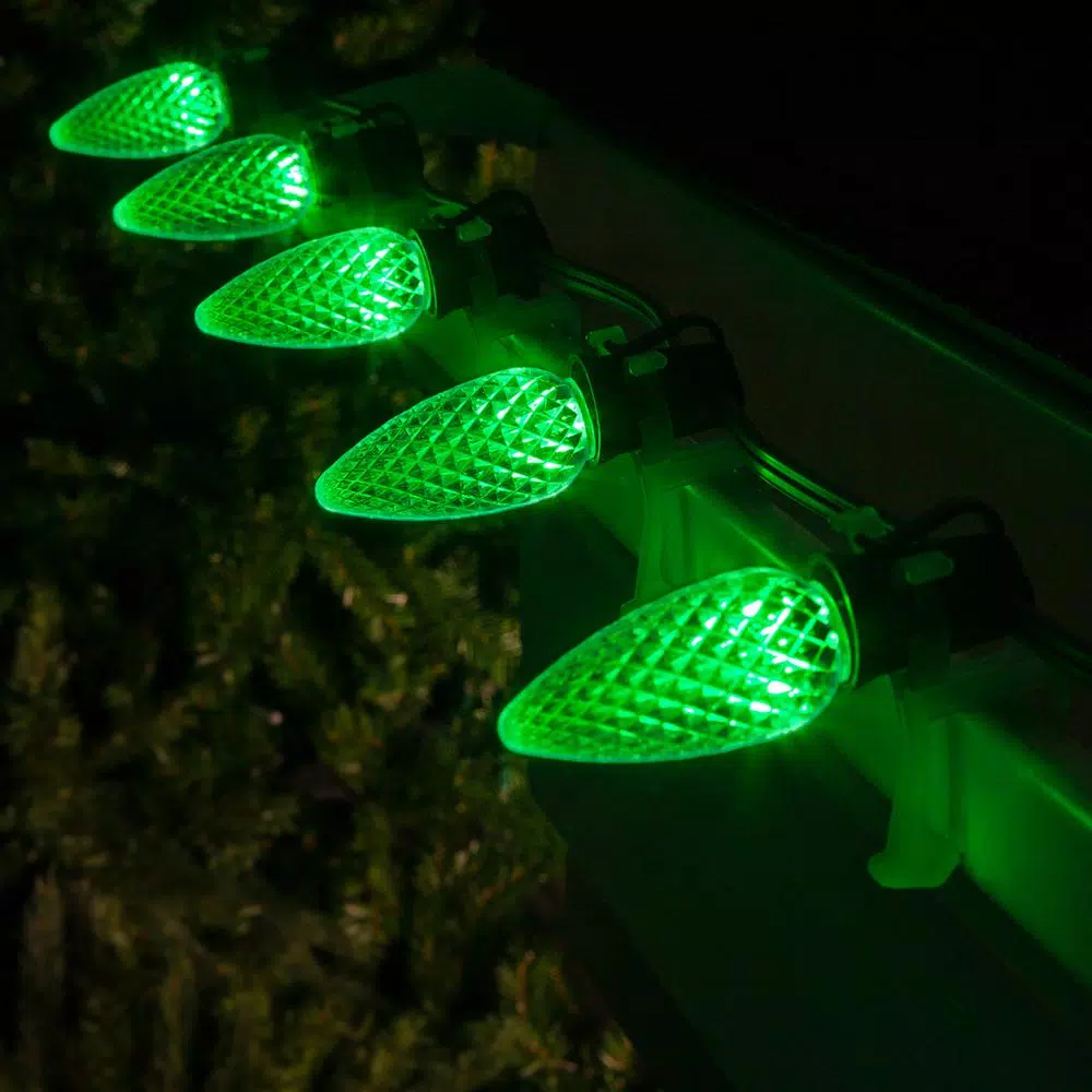 Wintergreen Lighting OptiCore C9 LED Green Faceted Christmas Light Bulbs, 25-Pack, E17 Base