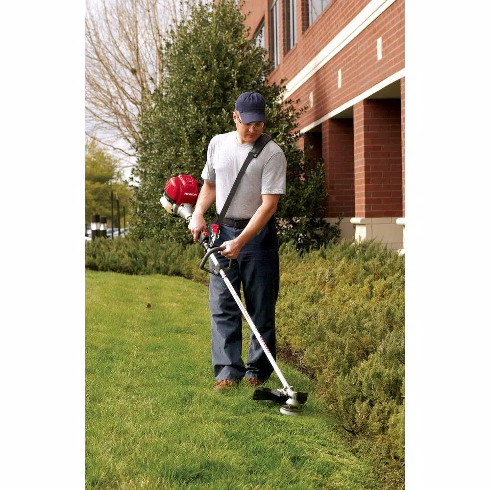 Honda 35 cc Straight Shaft Gas Trimmer with 4-Stroke Engine
