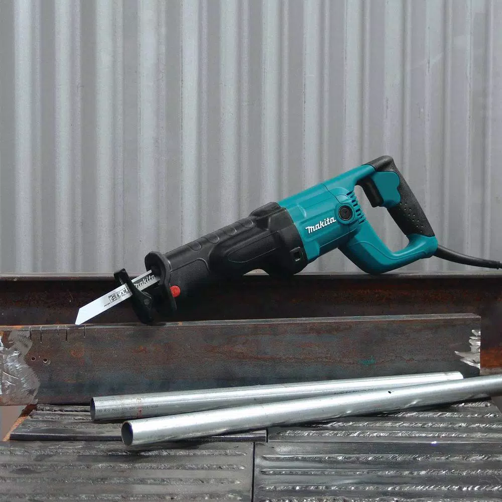 Makita JR3050TZ 11 Amp Corded Variable Speed Reciprocating Saw with Hard Case