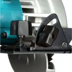 Makita 5-1/2 in. 8 Amp Corded Electric Brake Circular Saw with 18T Carbide Blade thumbnail 7