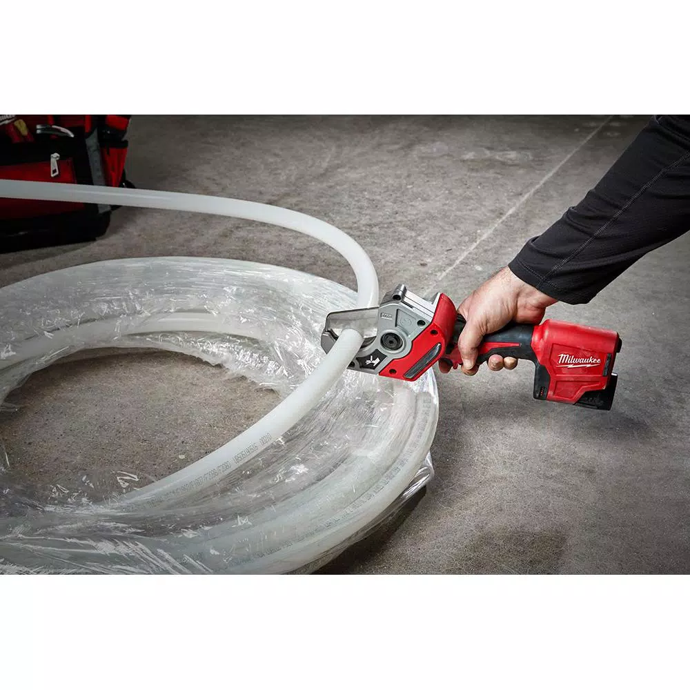 Milwaukee M12 12V Lithium-Ion Cordless PVC Shear Kit with 1.5 Ah Battery, Charger and Hard Case