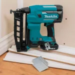 Makita 18V LXT Cordless 16-Gauge Straight Finish Nailer Kit (2.5 in.) with (2) 2.0 Ah Batteries & Charger thumbnail 4