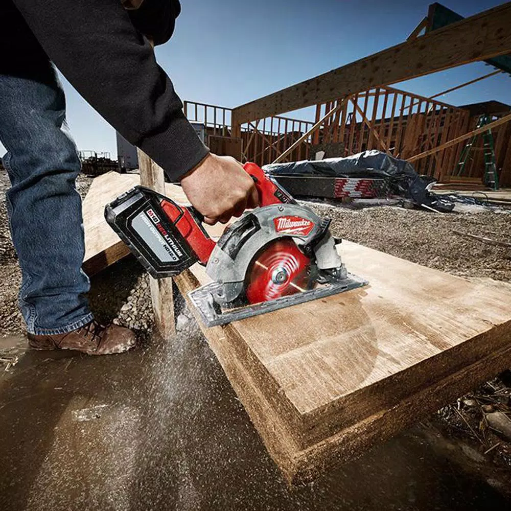 Milwaukee M18 FUEL 7-1/4 in. Cordless Circular Saw with 8.0 Ah High Output Battery
