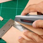 Stalwart Retractable Utility Knife Set, 2-Pack, Aluminum Alloy Body thumbnail 6