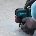 Makita 12V MAX CXT Self-Leveling Red Beam Cross-Line and 4-Point Laser Kit (2.0 Ah) thumbnail 4