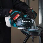 Makita 18V LXT Cordless 5-3/8 in. Metal Cutting Circular Saw - XSC03Z Tool Only thumbnail 2