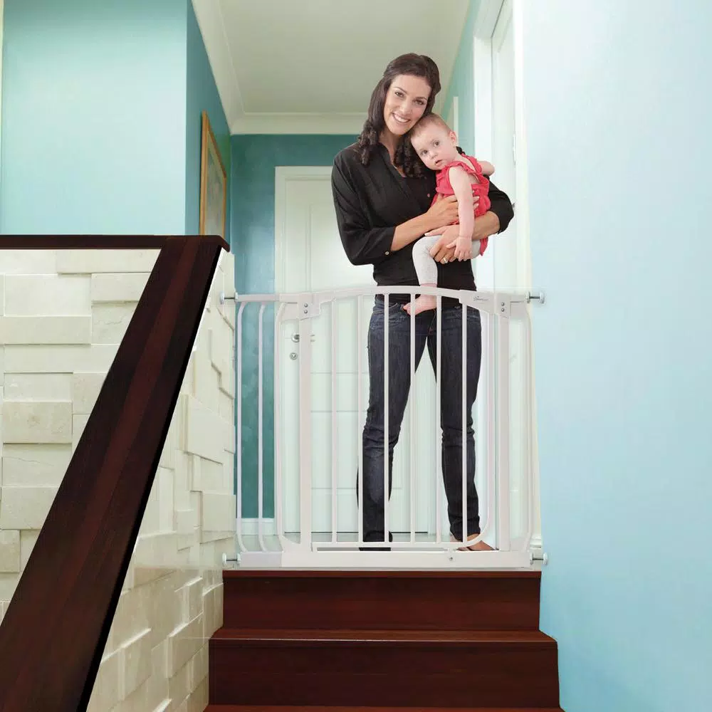 Dreambaby Chelsea Auto-Close Security Gate with Extensions, White, 29.5 in. H
