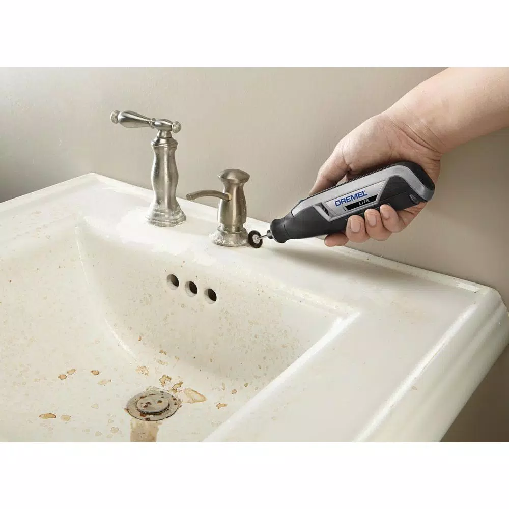 Dremel Lite 7760 4V Cordless Rotary Tool Kit with 10 Accessories