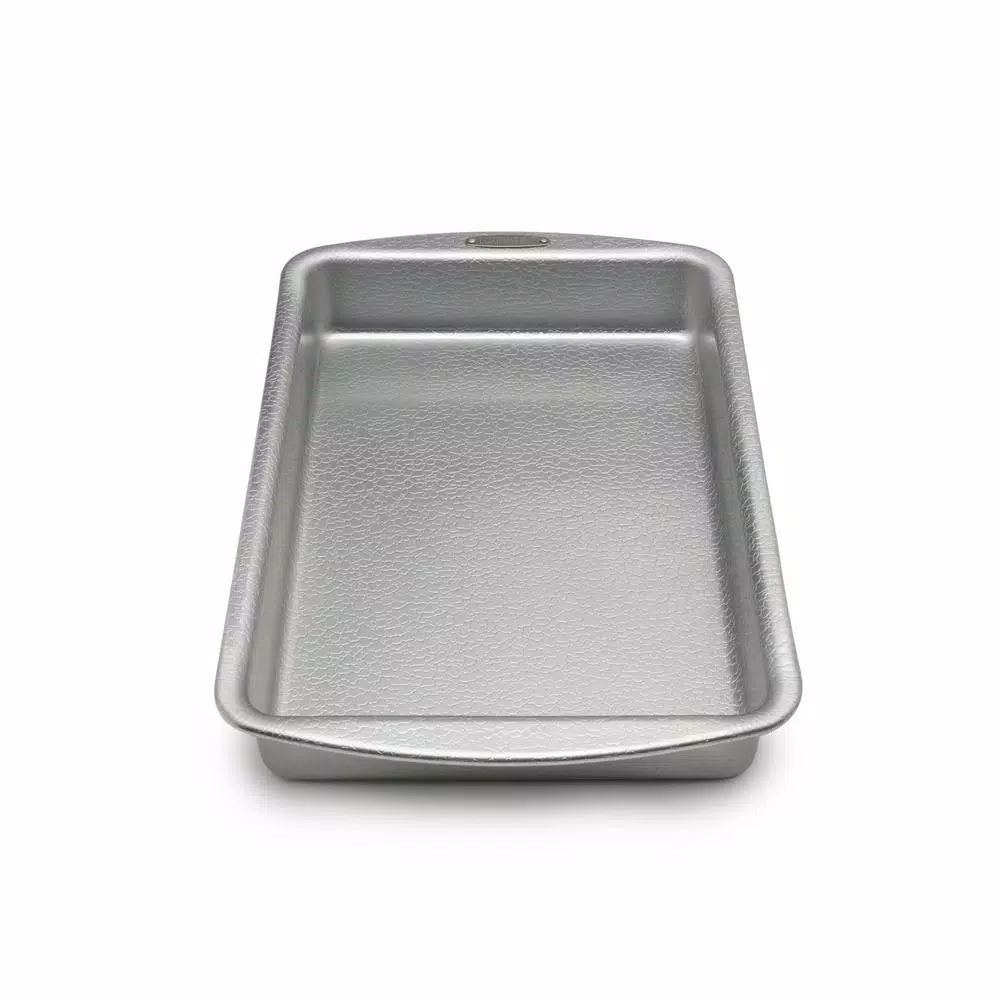 Unbranded 9 x 13 in. Aluminum Rectangle Cake Pan with Pebble Pattern