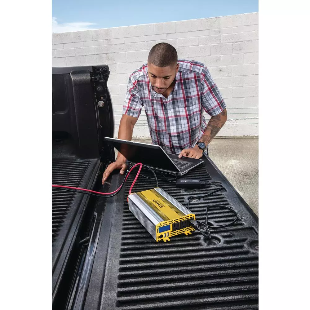Stanley PI1000S 1000-Watt Digital Triple-Outlet Power Inverter, 12V DC to 120V AC