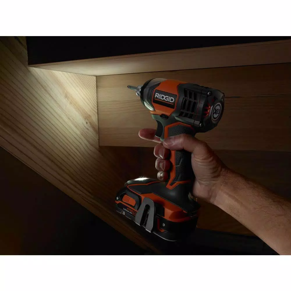RIDGID 18V Cordless Drill/Driver and Impact Driver Combo Kit with 4 Lithium-Ion Batteries