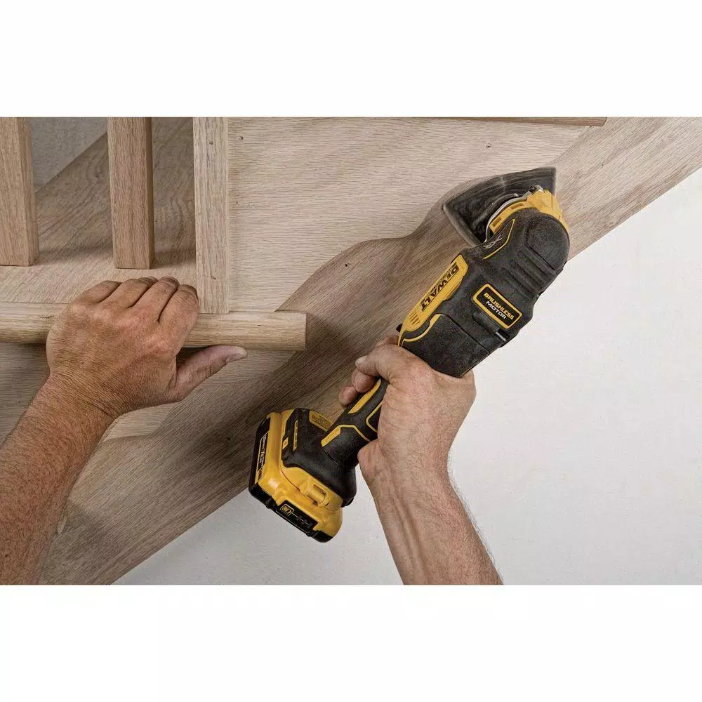 DEWALT 20V MAX XR Brushless 3-Speed Oscillating Multi-Tool Kit with 2.0Ah & 4.0Ah Batteries