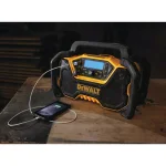 DEWALT DCR028B 20V MAX Compact Bluetooth Jobsite Radio (Tool Only) thumbnail 7