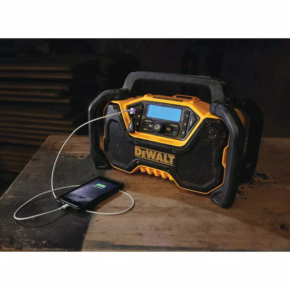 DEWALT DCR028B 20V MAX Compact Bluetooth Jobsite Radio (Tool Only)