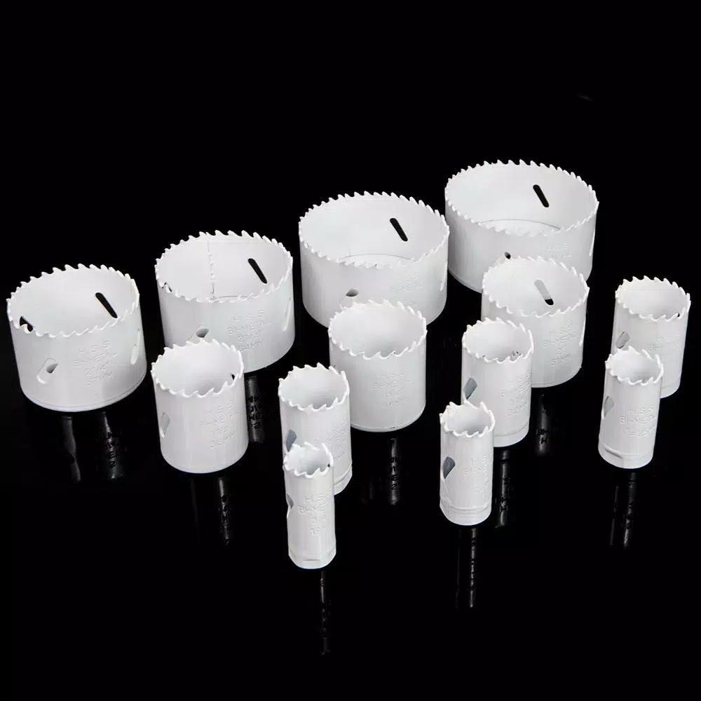 XtremepowerUS 18-Piece Bi-Metal Hole Saw Kit, 3/4 in. to 3-1/4 in. Drilling Set with Aluminum Carrying Case