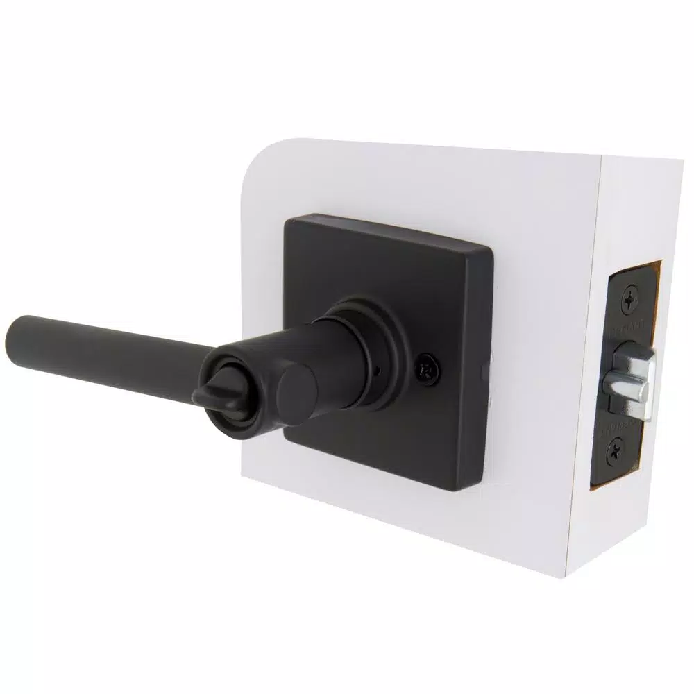Defiant Highland Matte Black Keyed Entry Door Lever with Square Rose
