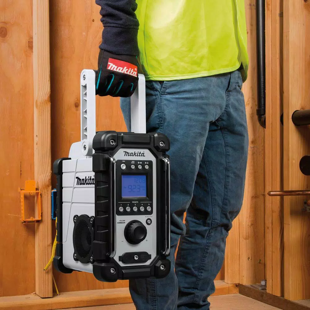 Makita 18V LXT Lithium-Ion Cordless Job Site Radio (Tool-Only) - XRM05W