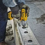 DEWALT 60V MAX FLEXVOLT 7-1/4 in. Brushless Circular Saw Kit with 6.0Ah Battery & Bonus 1/2 in. Impact Wrench thumbnail 14
