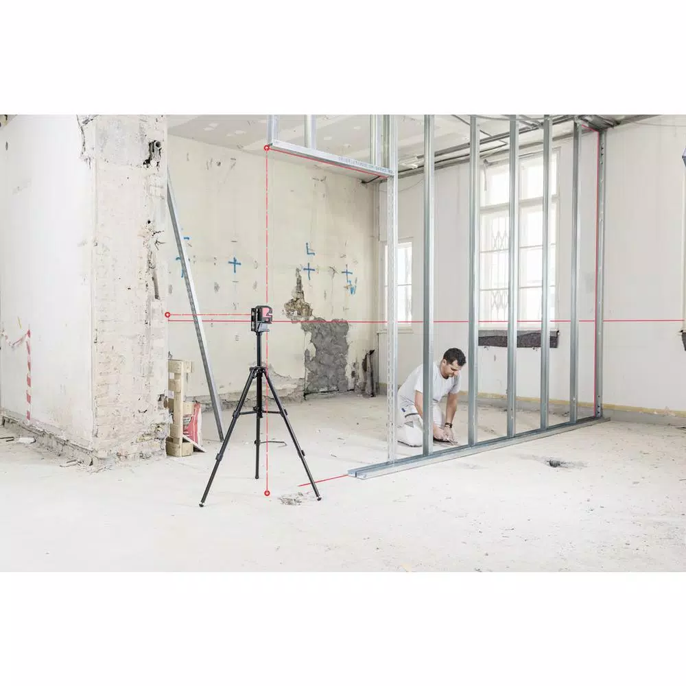 Leica Lino L2P5 Straight Line Laser Level with 5 Laser Points